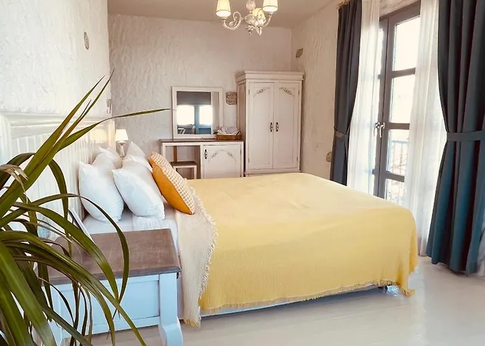 Mina By Adda Alacati *