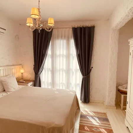 Mina By Adda Alacati *