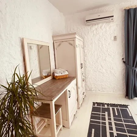 Mina By Adda Alacati