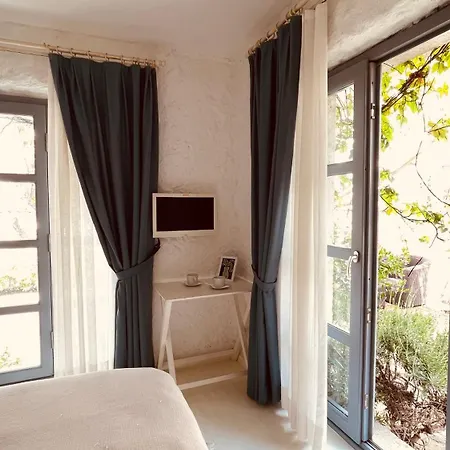 Mina By Adda Alacati