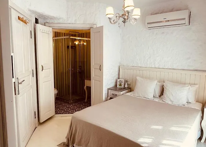 Mina By Adda Alacati *